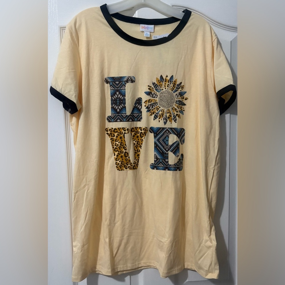 Women’s Lu LaRoe Pale Yellow, Black Trim & Floral LOVE Liv Tee. Size XL
